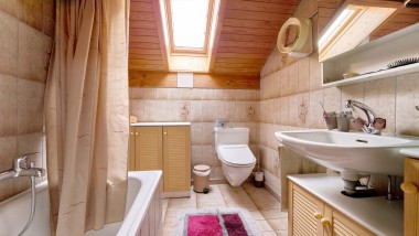 Renovasyon öncesi banyo