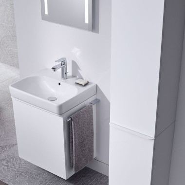 Geberit Smyle aydınlatmalı lavabo ve ayna