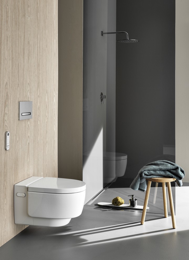 Geberit AquaClean Mera Comfort ve Sigma50 kumanda kapağı (© Geberit)