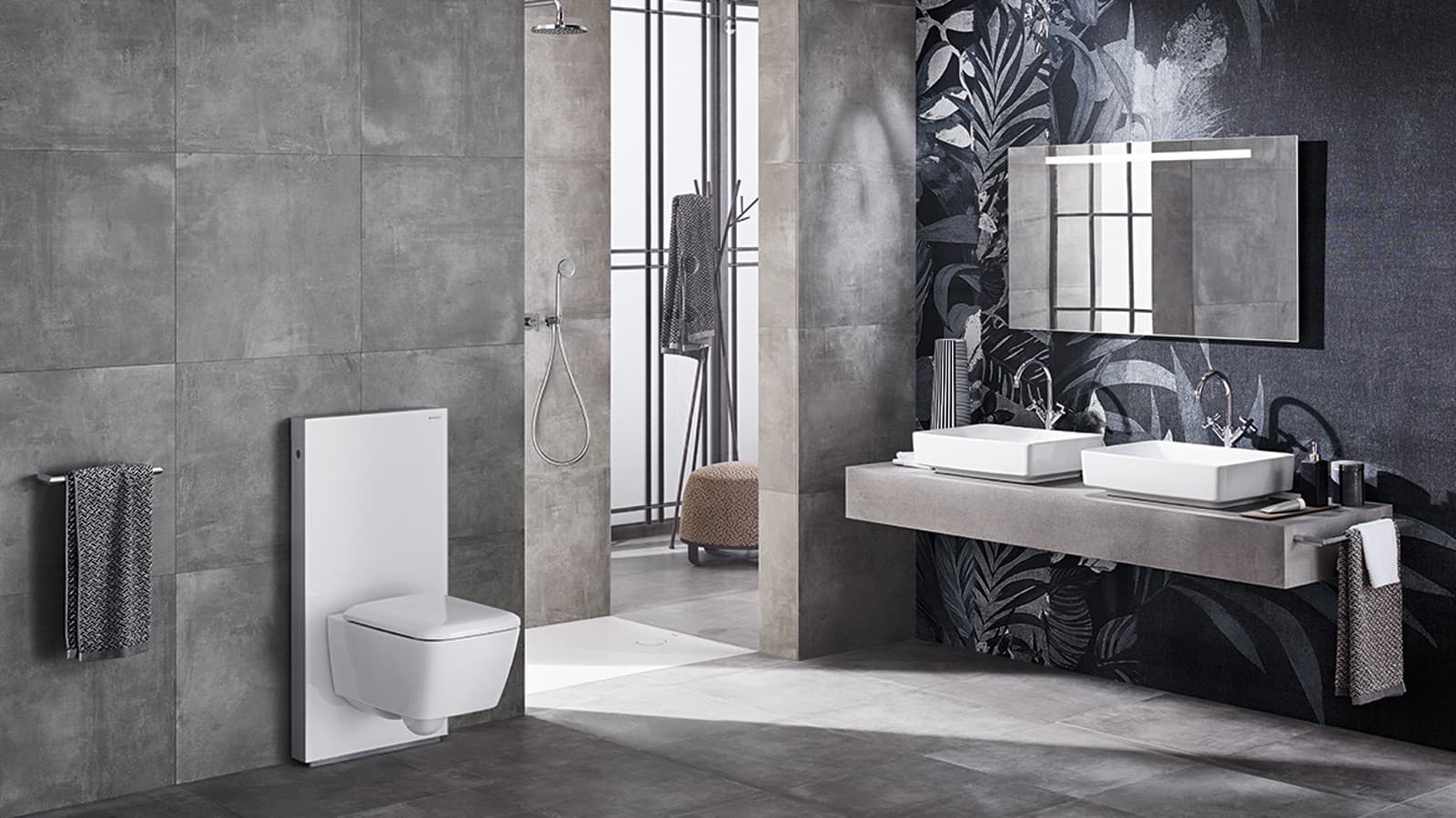 VariForm çanak lavabolu banyo, Geberit Monolith, ayna ve Setaplano duş zemini opsiyonu VariForm çanak lavabolu banyo, Geberit Monolith, ayna ve Setaplano duş zemini opsiyonu