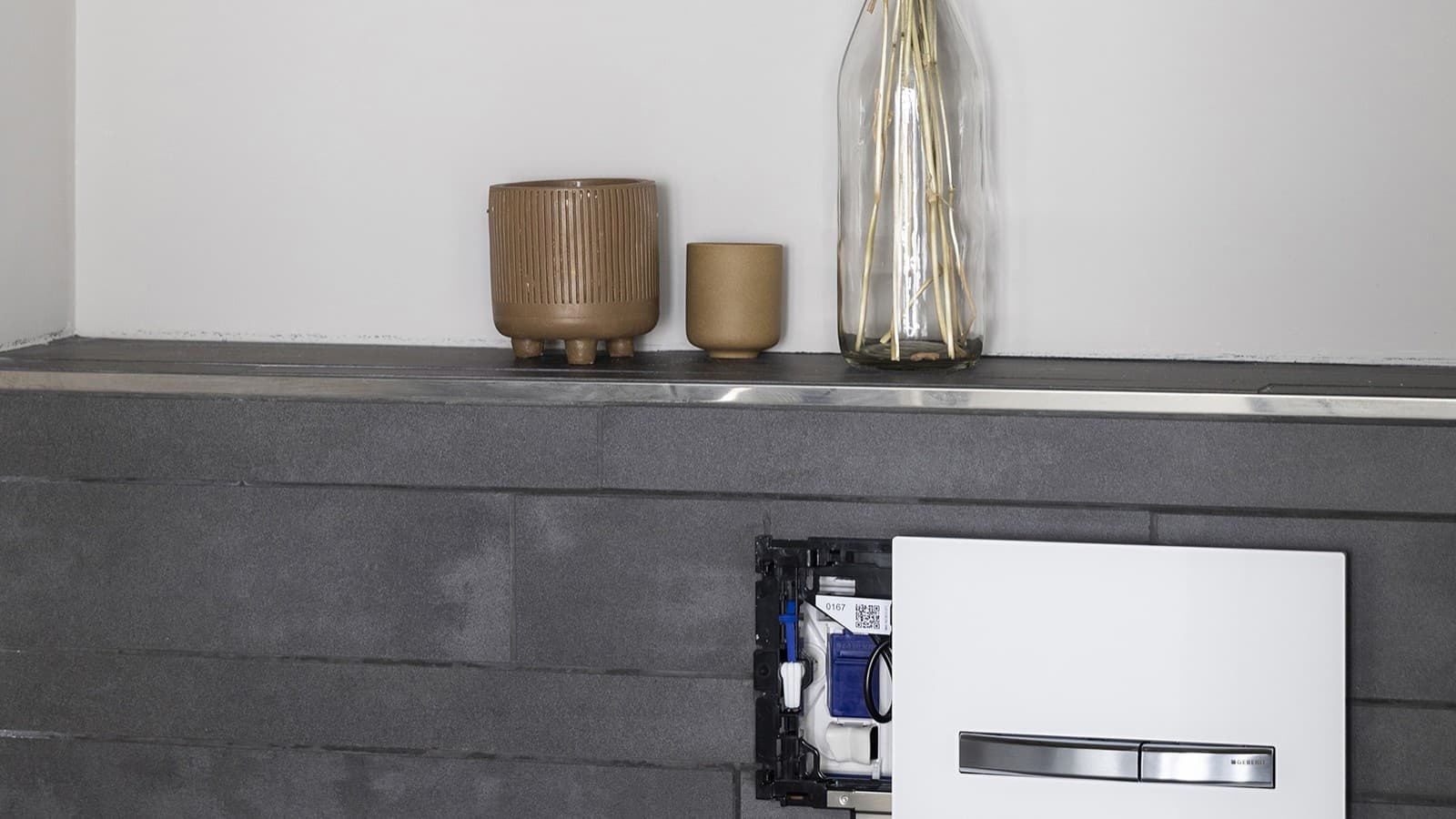 Duofresh koku alma ünitesiyle entegre Sigma50 kumanda kapağı Duofresh koku alma ünitesiyle entegre Sigma50 kumanda kapağı